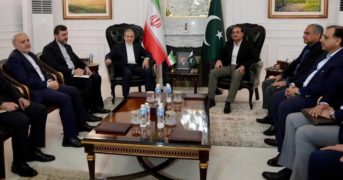 الجيش الإسرائيلي يستهدف ثلاث بلدات جنوب لبنان بدعوى تحييد منصات صواريخ تابعة لحزب الله