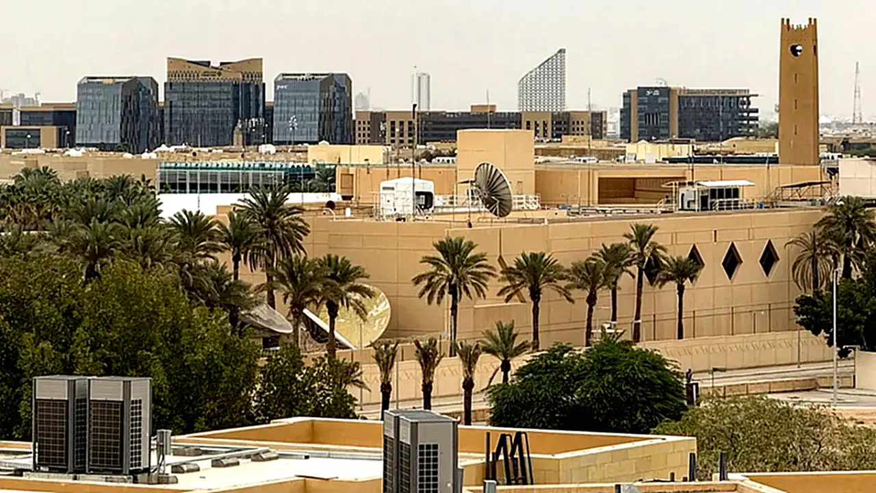 إدارة ترامب عودة الدبلوماسيين الأمريكيين إلى سفاراتهم في
