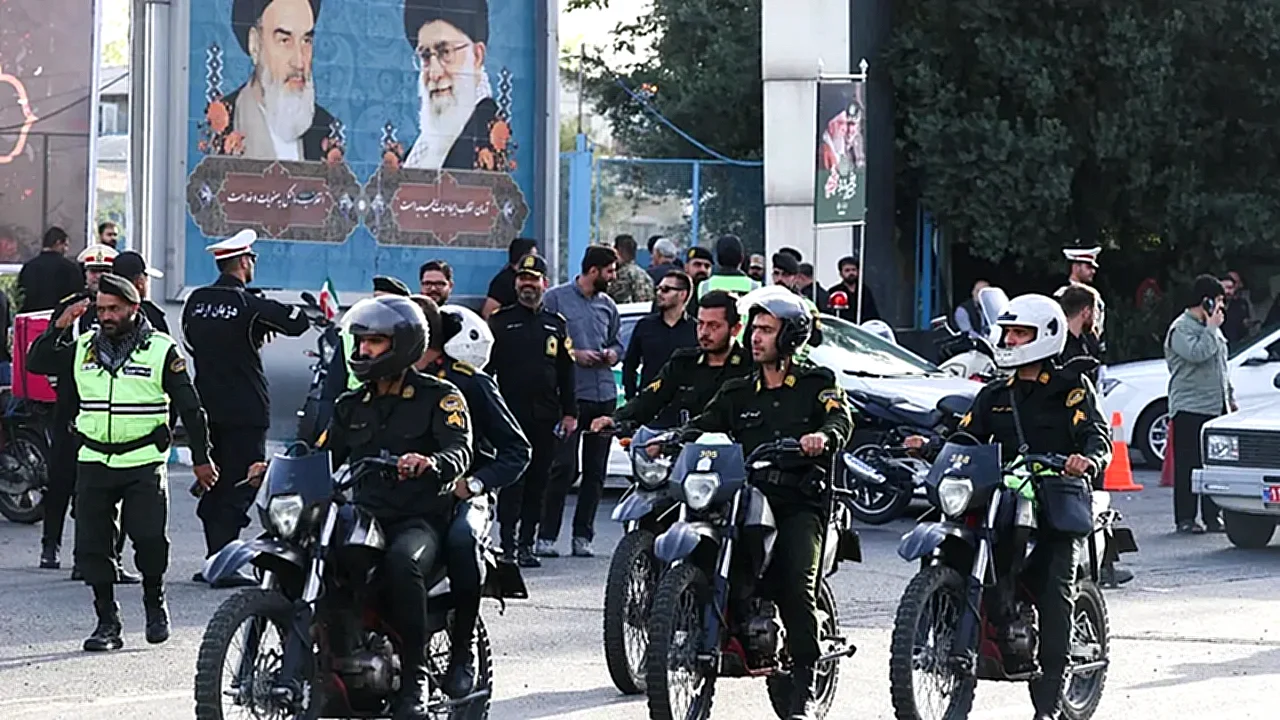 إسلام آباد ضربات ترمب يعلن انهيار الاتفاق مع إيران بعد