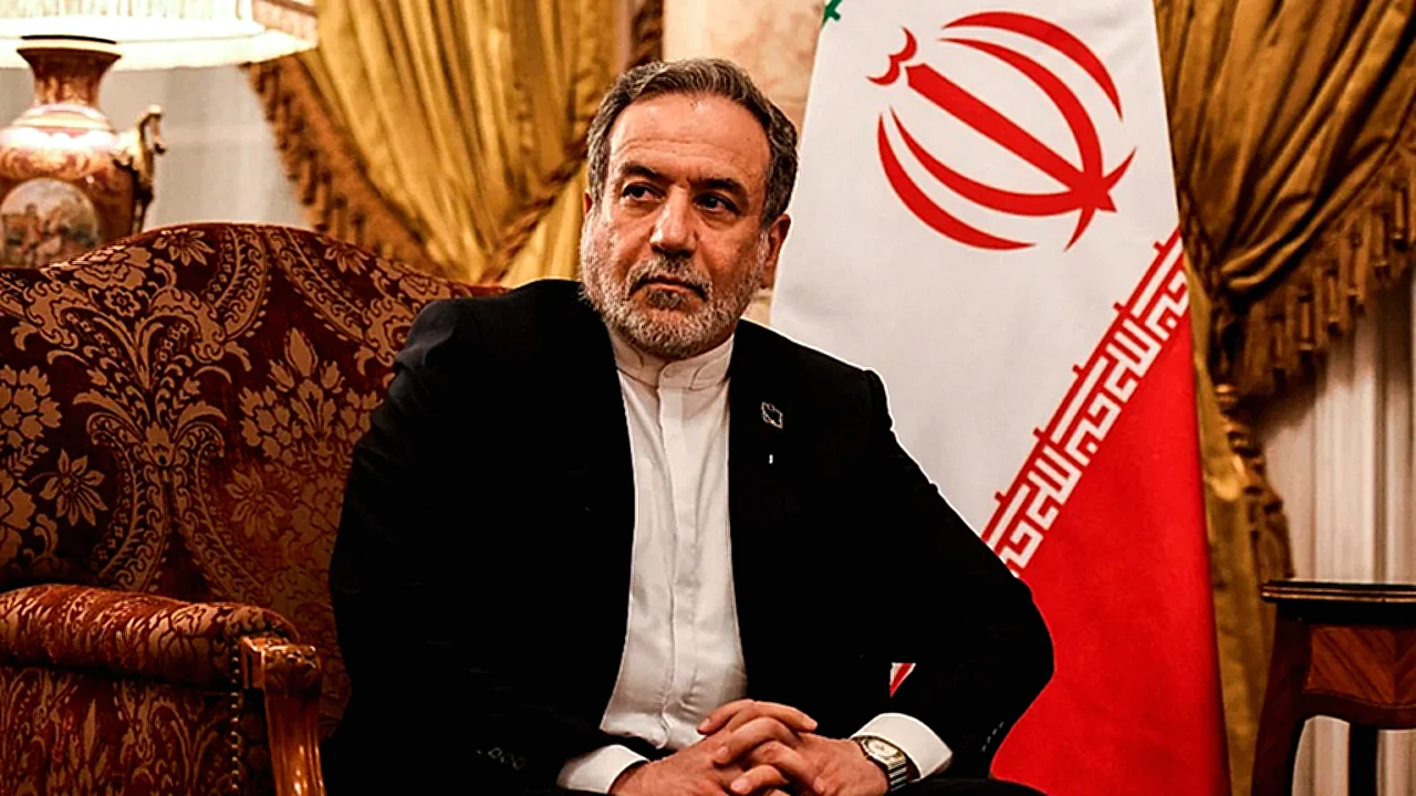 إيران تدعو دول لقاء وزير الخارجية الإيراني مع مسؤولين في