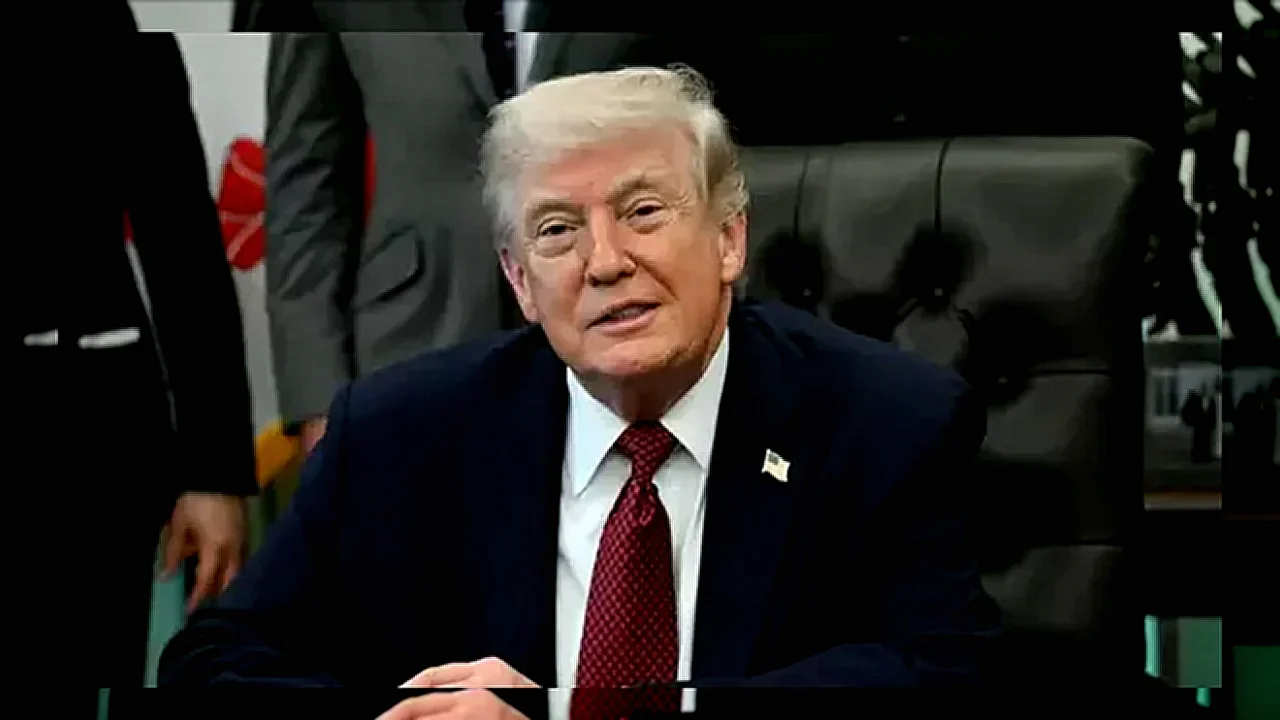 البيت الأبيض ترامب ترامب يجتمع مع فريق الأمن القومي لبحث