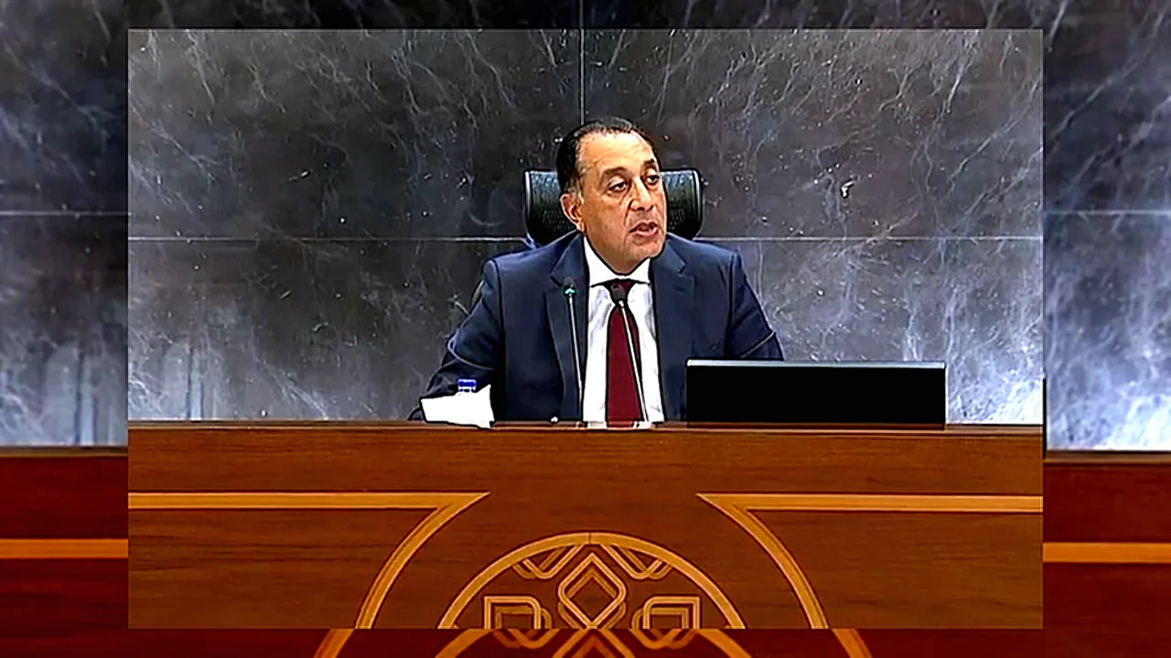 الحالات التي تشهد المؤتمر الصحفي الأسبوعي لمجلس الوزراء