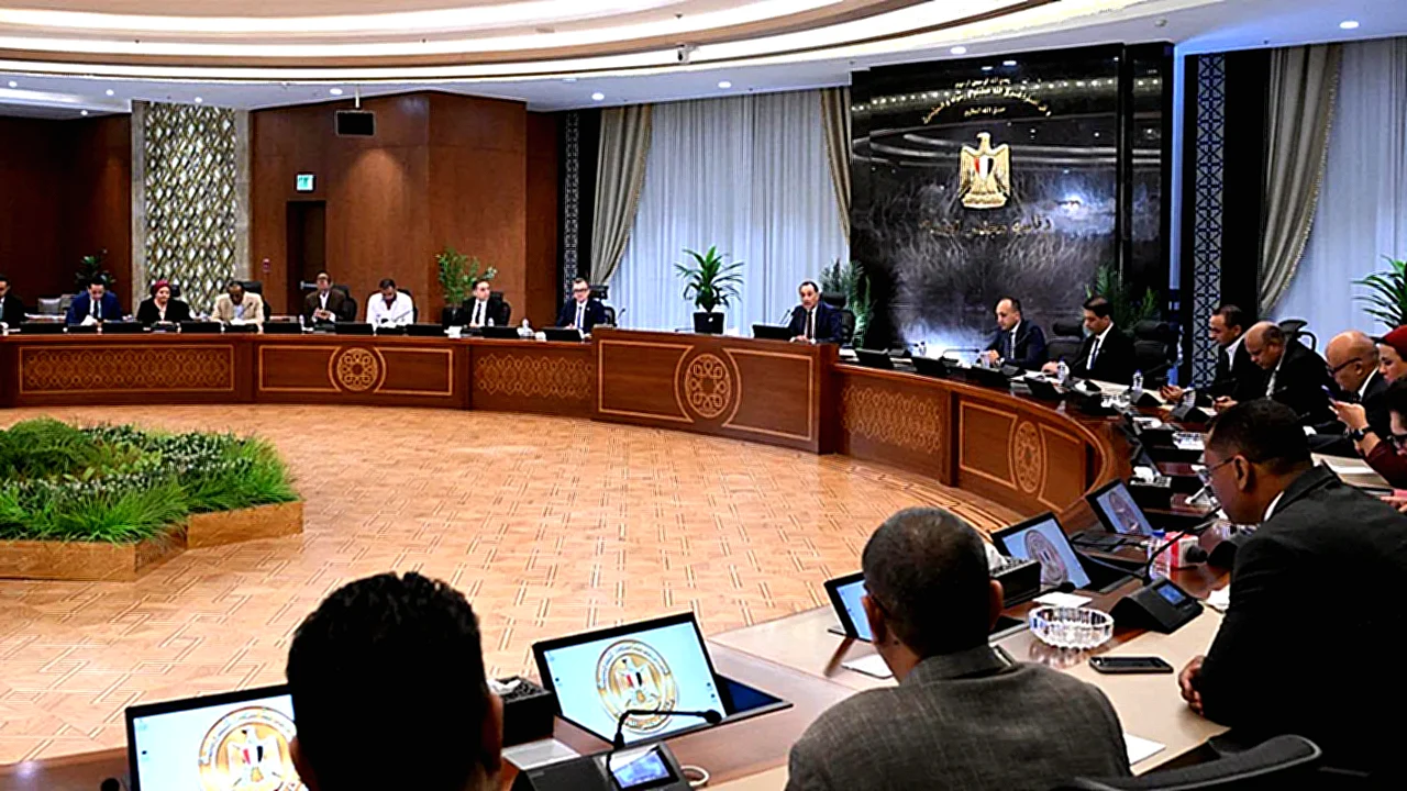العام المالي 2025 معدل النمو - الدكتور مصطفى مدبولي رئيس
