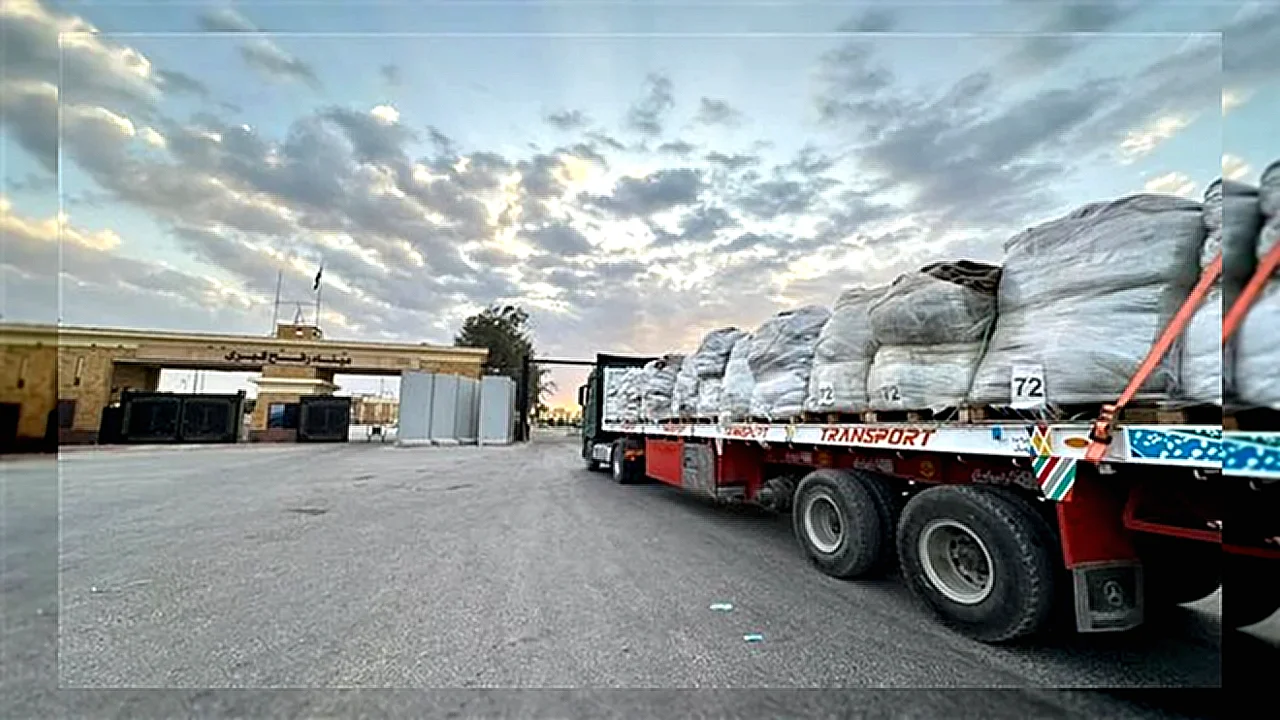 الهلال الأحمر المصري تدفع الهلال الأحمر المصري - قافلة