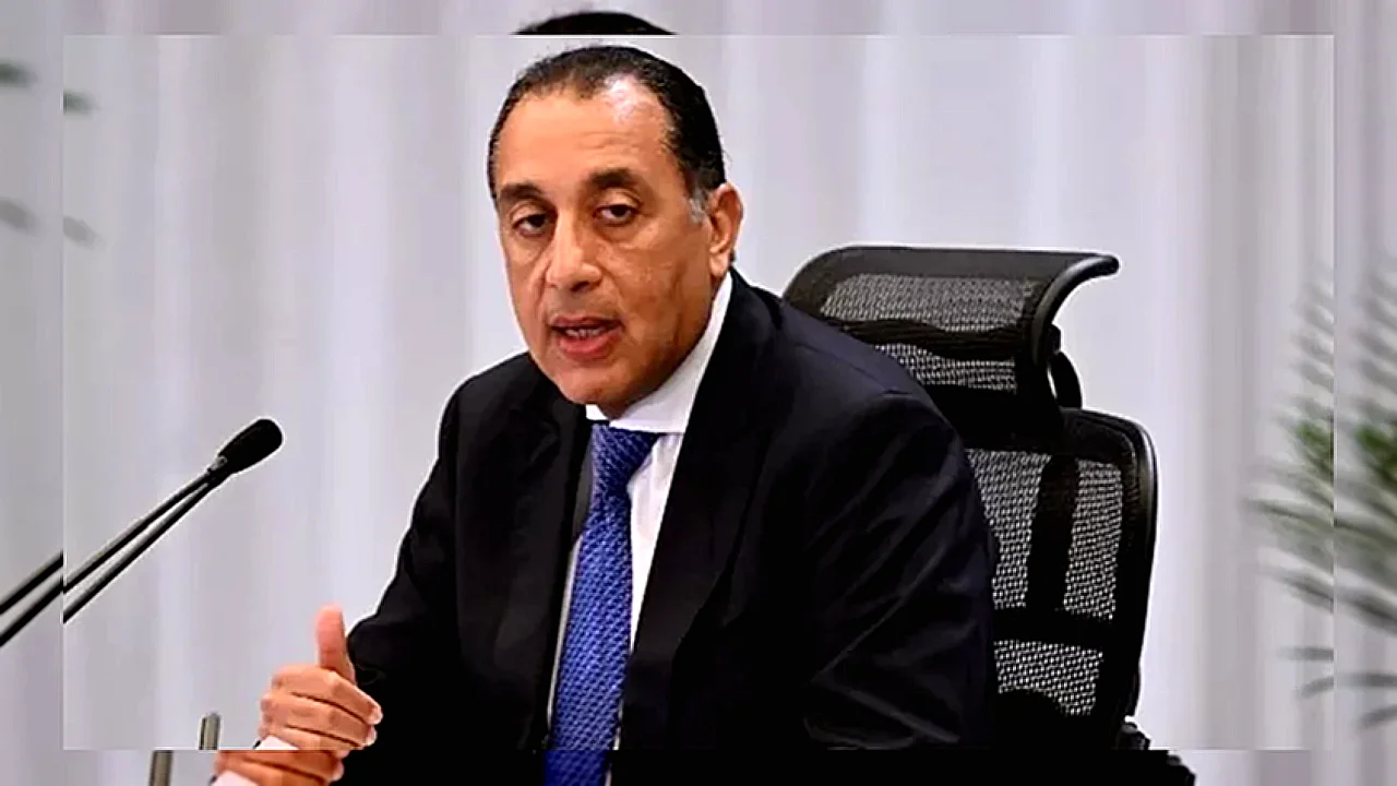 تباطؤ النمو وارتفاع التضخم مدبولي ورستم يبحثان مؤشرات