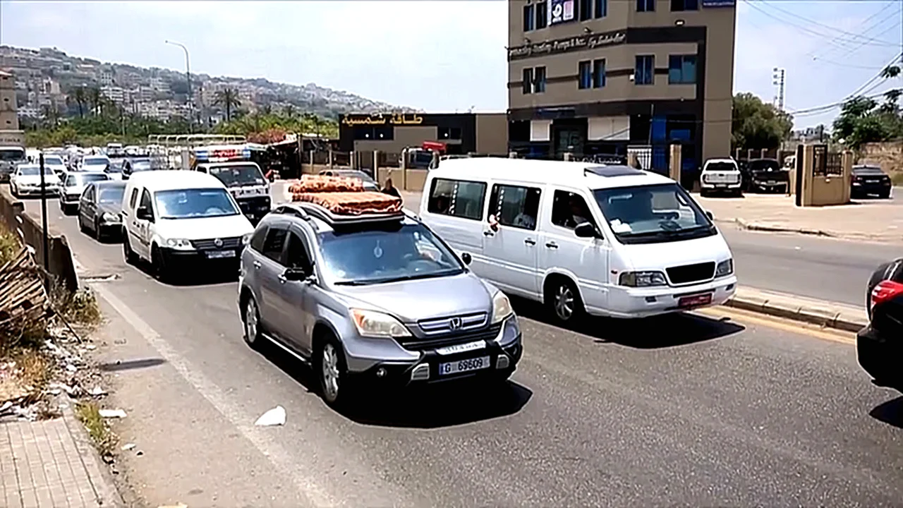 تحذيرات إسرائيلية تُفجّر مشاهد نزوح جماعي من صور بعد