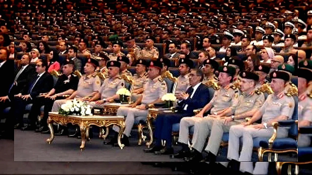 رئيس جامعة القاهرة: تدشين جامعة كيان بالقوات المسلحة إضافة لمنظومة التعليم العالى