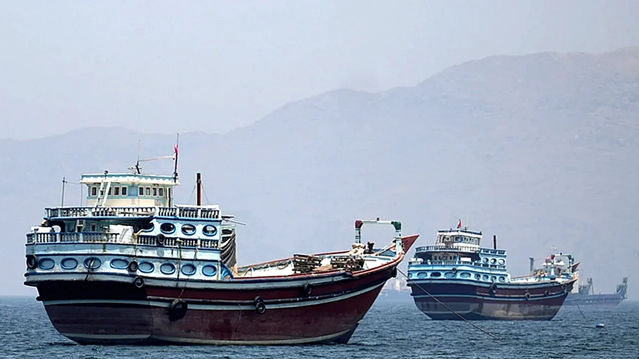 ترامب وبوتين يبحثان ترامب وبوتين يتحدثان هاتفياً حول أزمتي