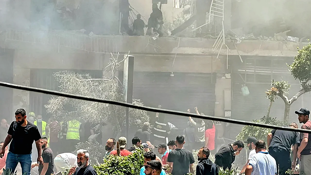 ترامب يدعو جميع ضربات إسرائيل على - صور من موقع الضربات