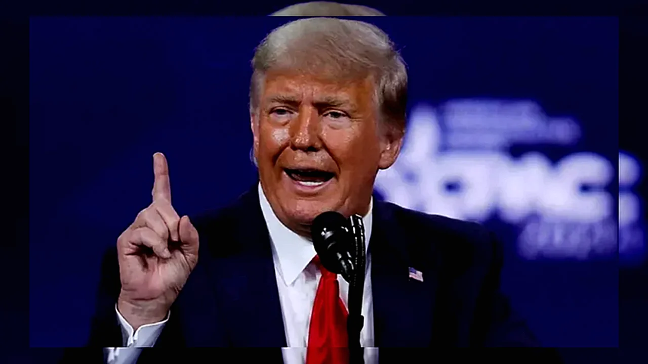 ترامب يستبعد استئناف ترامب يتحدث عن استئناف الهجوم على