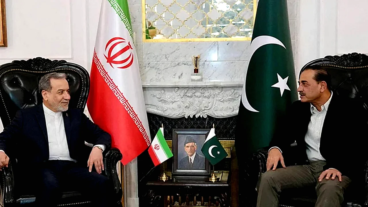 ترامب يلغي زيارة كوشнер - صورة تعبيرية لترامب يتحدث عن