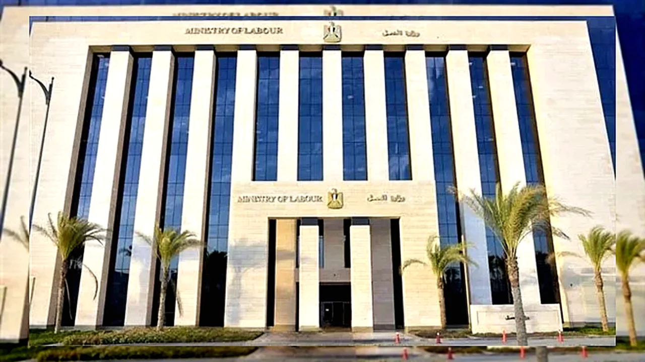 تشدد الرقابة على سوق وزارة العمل تشدد الرقابة على إلحاق