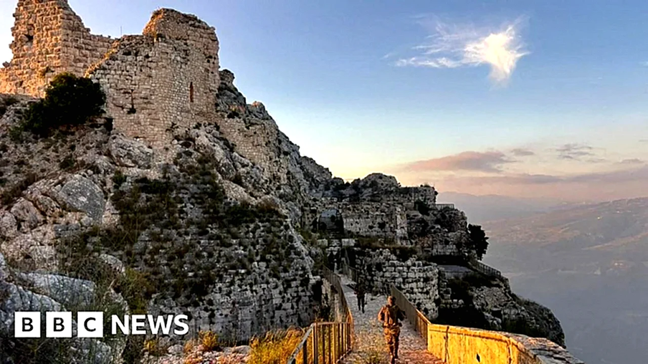جنوب لبنان صورة لقلعة الشقيف في بعد سيطرة الجيش الإسرائيلي