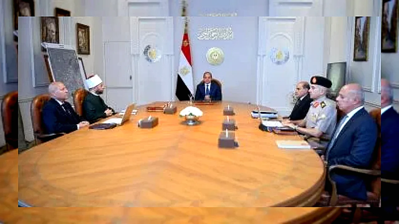 جهود الحصر والتوثيق اجتماع الرئيس السيسي بوزير الأوقاف