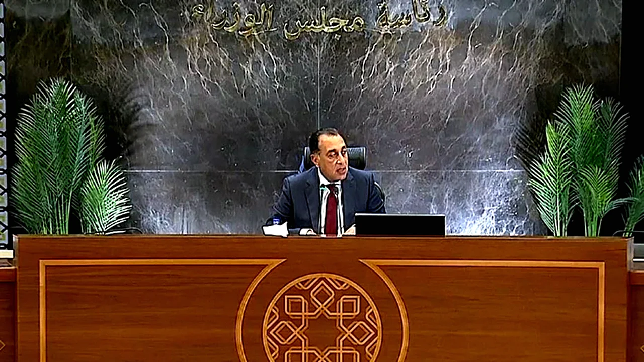 خفض كميات الوقود أزمات الكهرباء - الدكتور مصطفى مدبولي