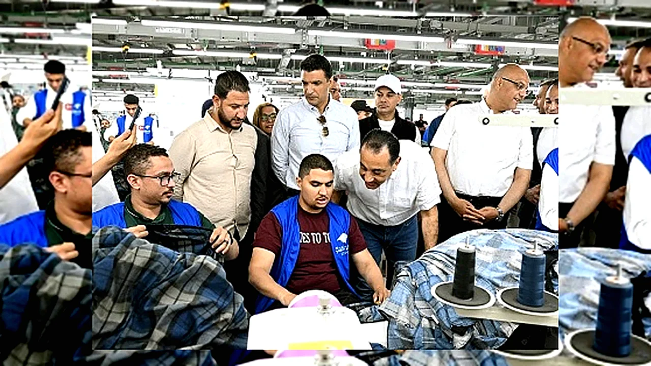 رئيس الوزراء يفتتح رئيس الوزراء خلال افتتاح توسعات مشروع