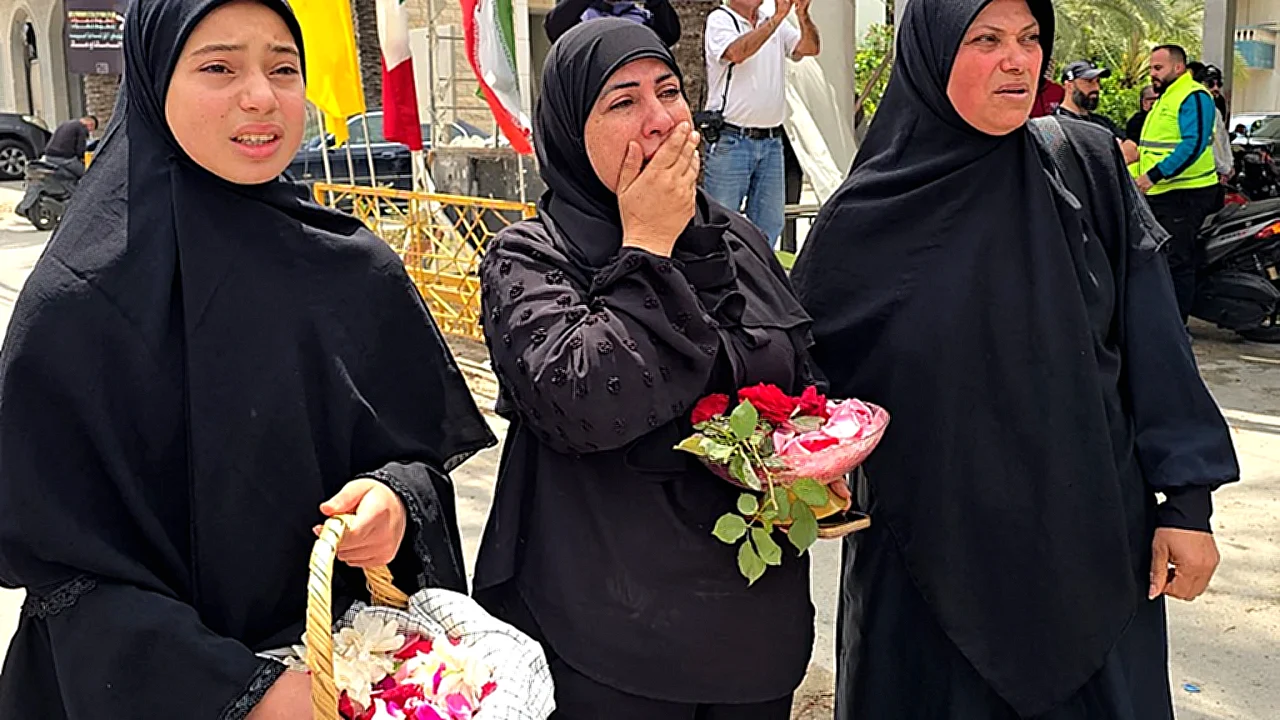 روبيو يشكك في وزير الخارجية الأميركي ماركو روبيو يتحدث في