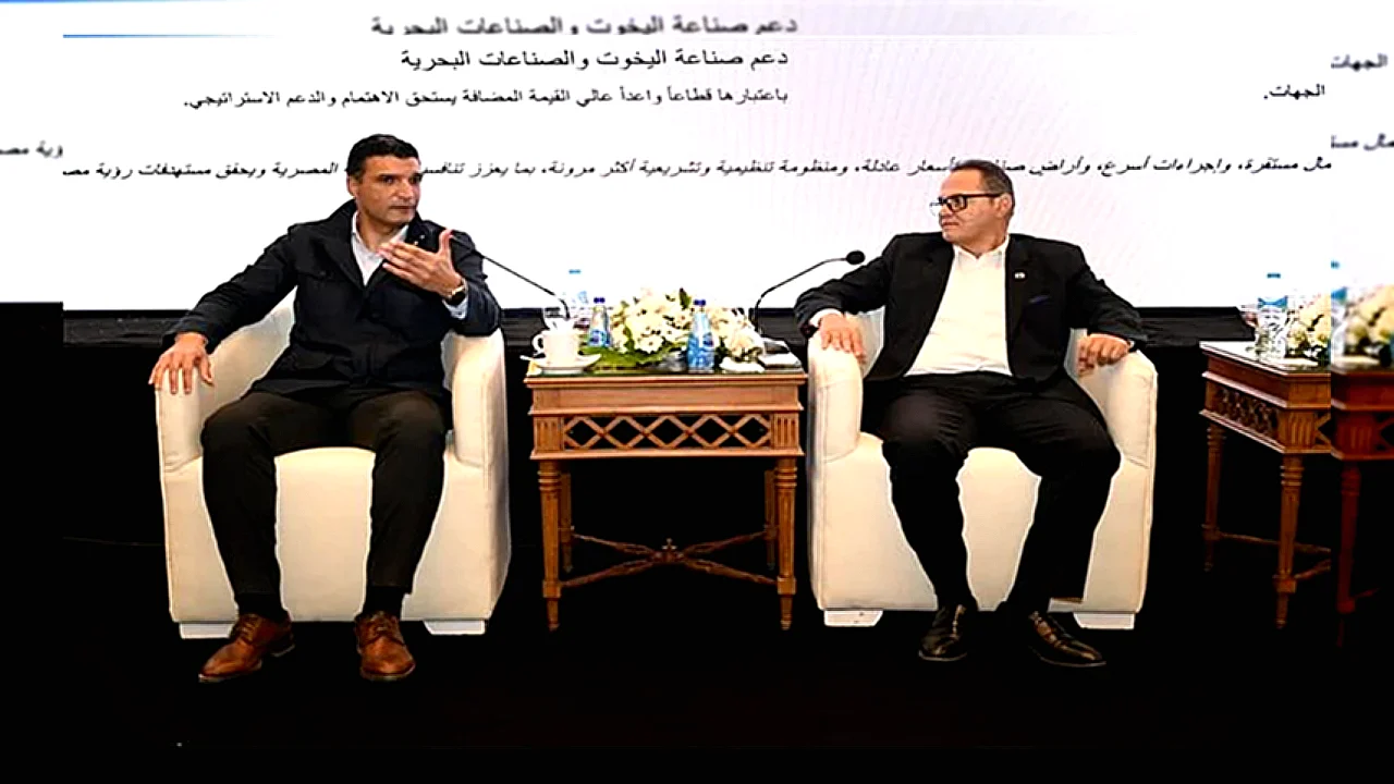 سحب الأراضي غير وزير الصناعة يتحدث عن المستغلة