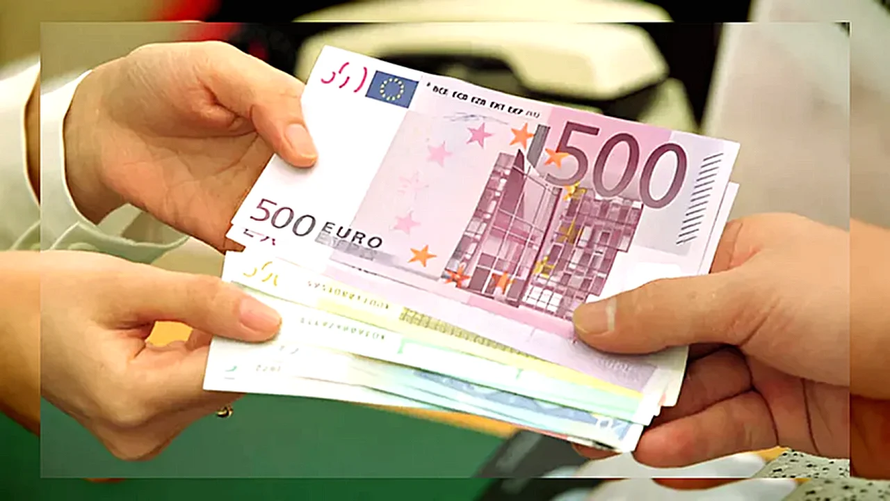 سعر اليورو يتراجع مخطط يوضح سعر اليورو مقابل الجنيه في