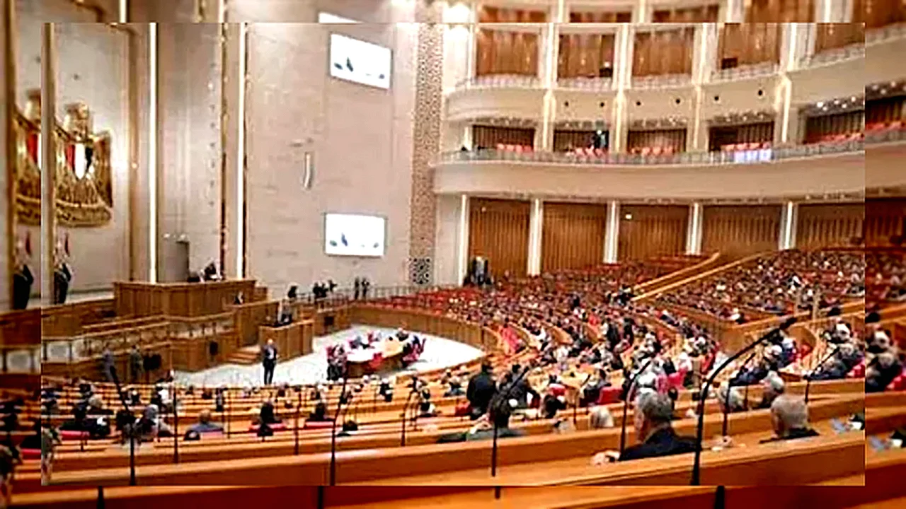 طلب إحاطة يدعو صورة تعبيرية لمعرض سياحي دولي تتعلق بمشاركة