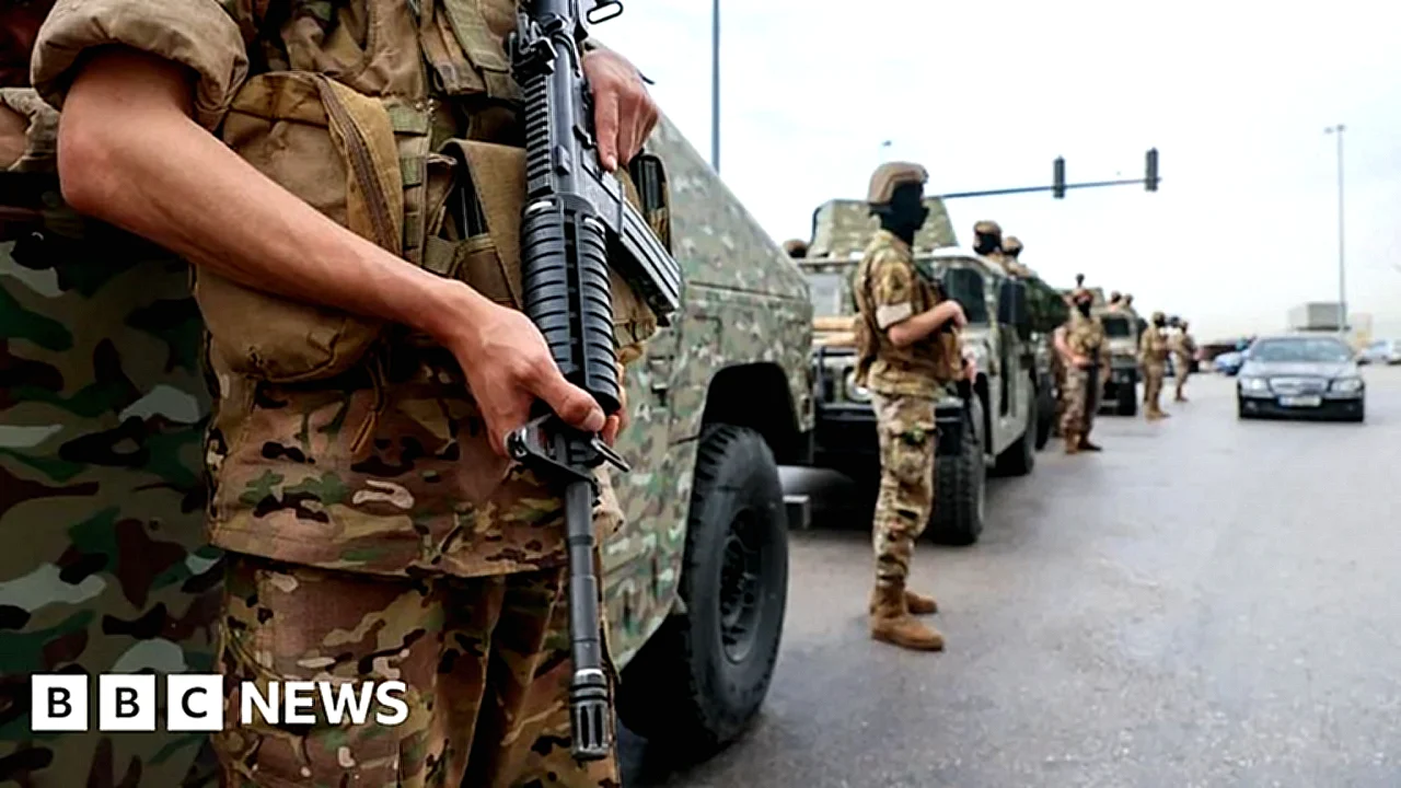لبنان يعلن مقتل قصف إسرائيلي - جنود من الجيش اللبناني عند