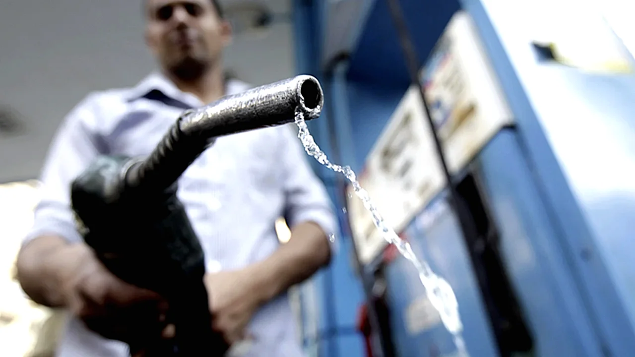 مجمع البنزين التابع لشركة القاهرة للتكرير يساهم في تقليل