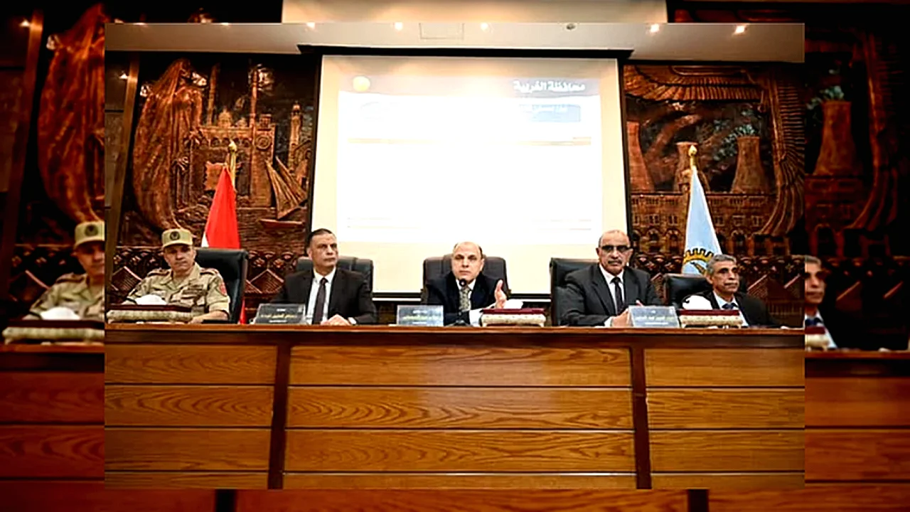محافظ الغربية يترأس اجتماع المجلس التنفيذي بمحافظة الغربية