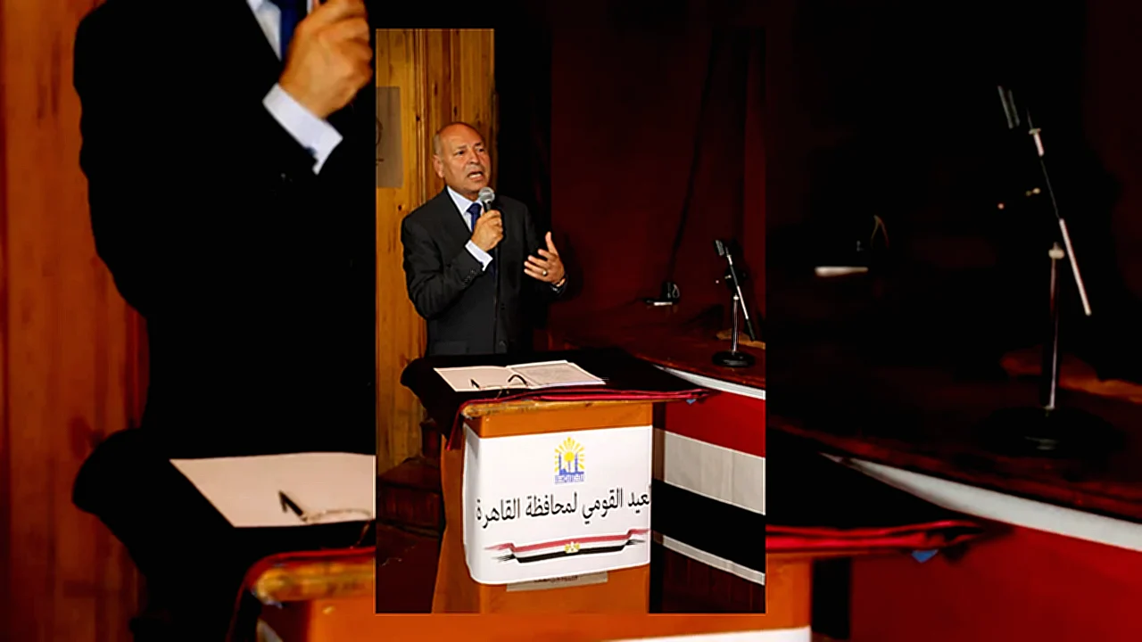 محافظ القاهرة احتفال بالعيد القومي في القاهرة مع التركيز