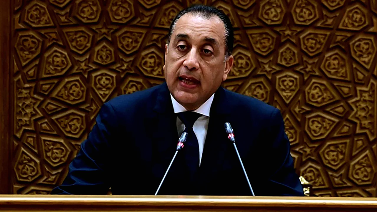 مشروع إعادة إحياء جولة رئيس الوزراء لمتابعة القاهرة