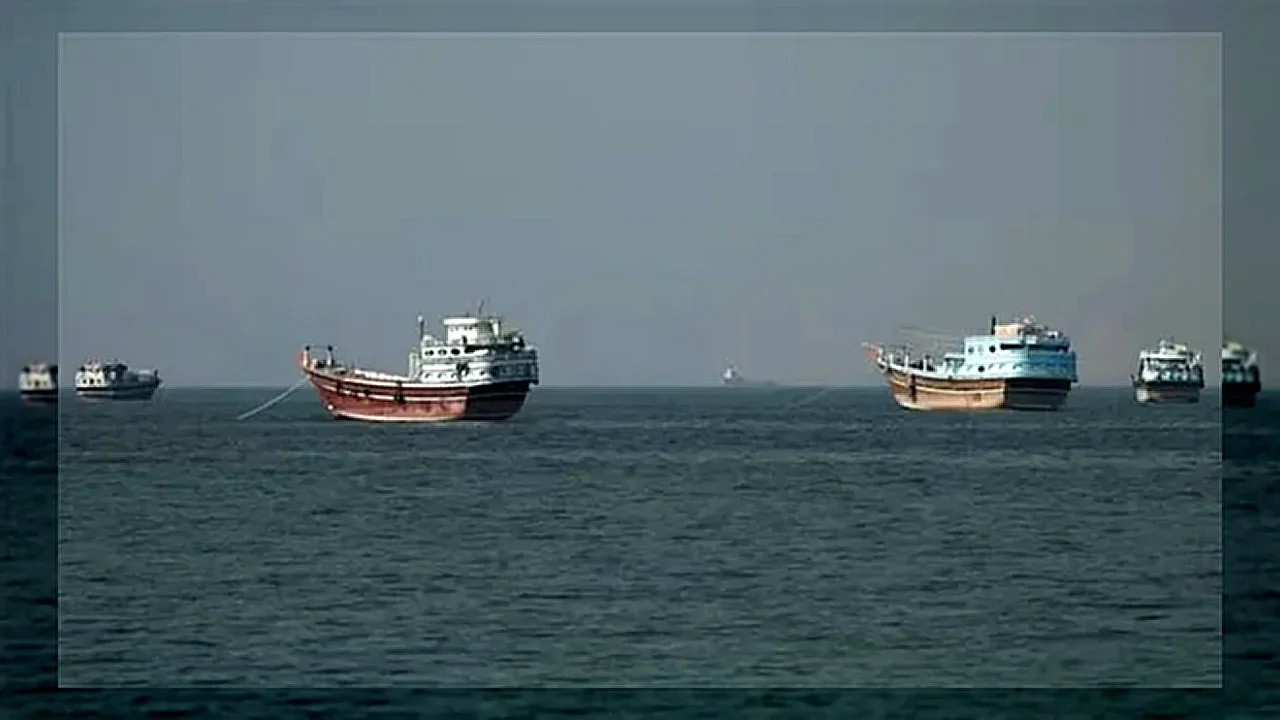 مضيق هرمز سفن تمر عبر في موقف دبلوماسي مرتبط برفض رسوم عبور