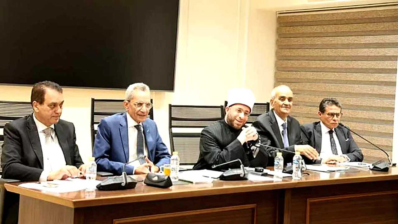 وزير الأوقاف أمام وزير الأوقاف يتحدث في مجلس النواب عن ملف