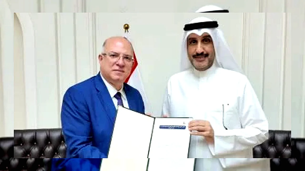وزير العمل اللبناني يسلم تقرير أضرار الاعتداءات