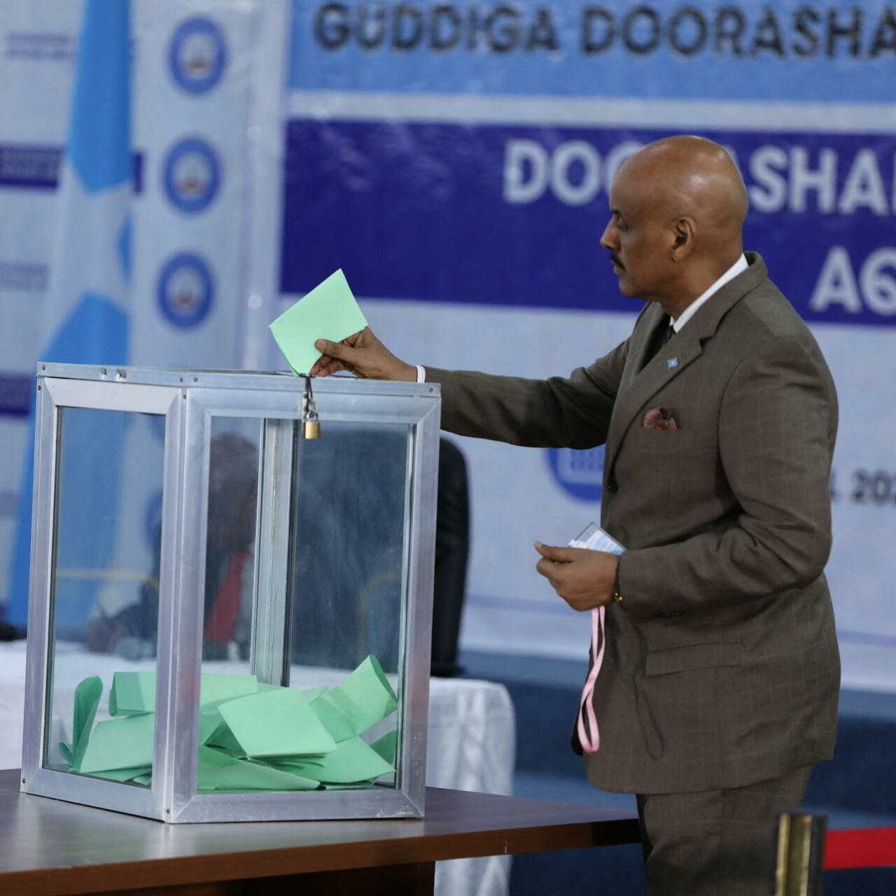 الصومال يختار رئيسًا جديدًا الأحد المقبل