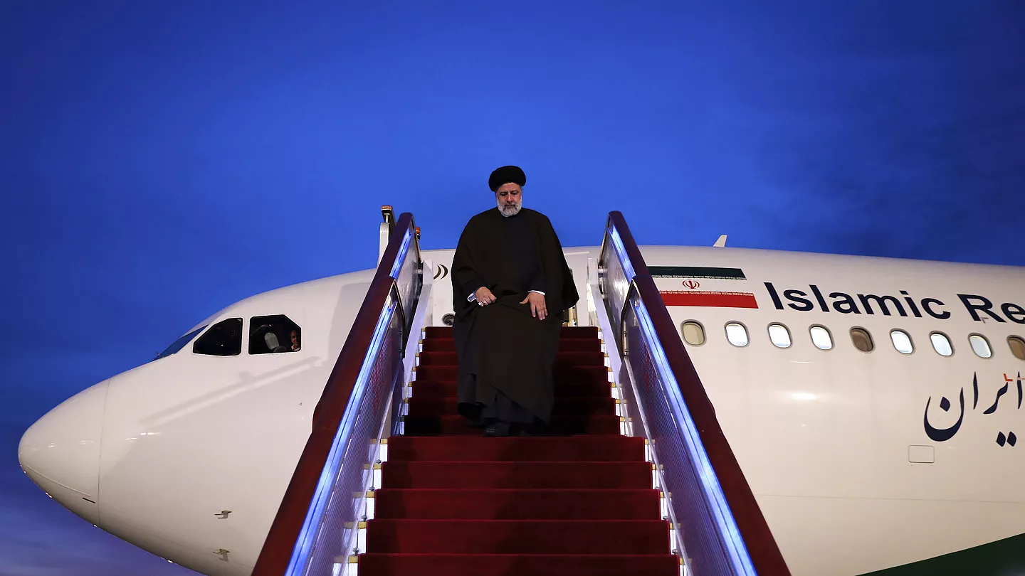 الرئيس الإيرانى يصل دمشق