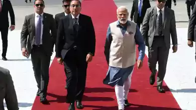 رئيس الوزراء الهندي يصل القاهرة
