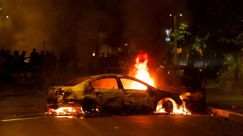 انتفاضة المراهقين والقصر